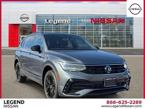 2022 Volkswagen Tiguan 2.0T SE R-Line Black