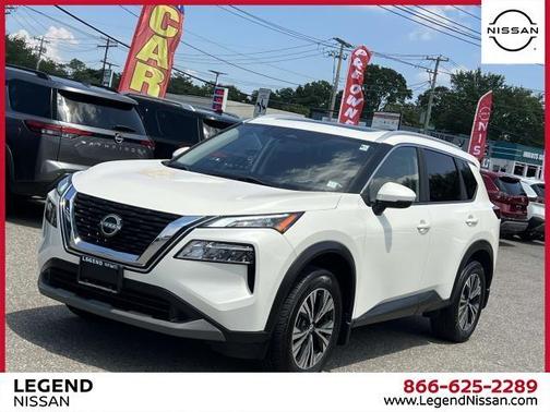2022 Nissan Rogue SV