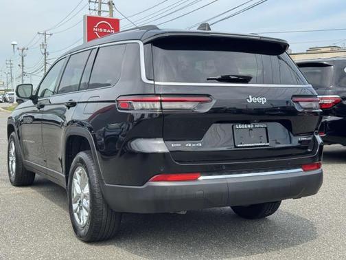 2021 Jeep Grand Cherokee L Laredo