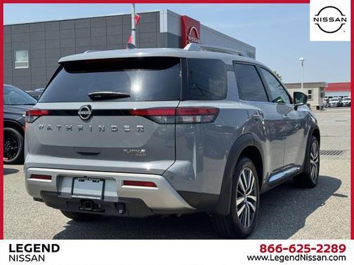 2022 Nissan Pathfinder Platinum