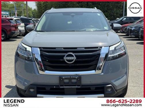 2022 Nissan Pathfinder Platinum