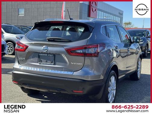 2022 Nissan Rogue Sport SV