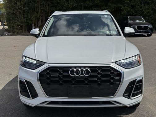 2022 Audi Q5 45 S line quattro Premium