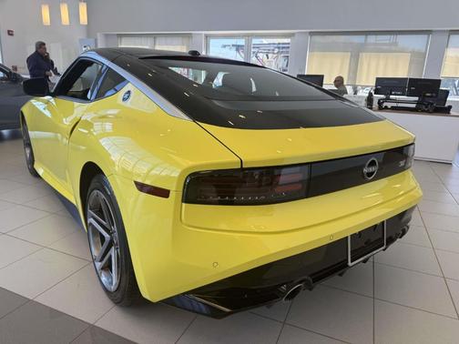 2024 Nissan Z Sport