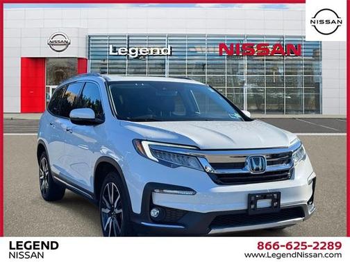 2022 Honda Pilot Touring 7-Passenger