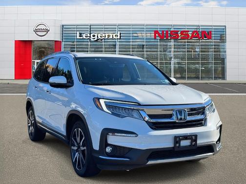 2022 Honda Pilot Touring 7-Passenger