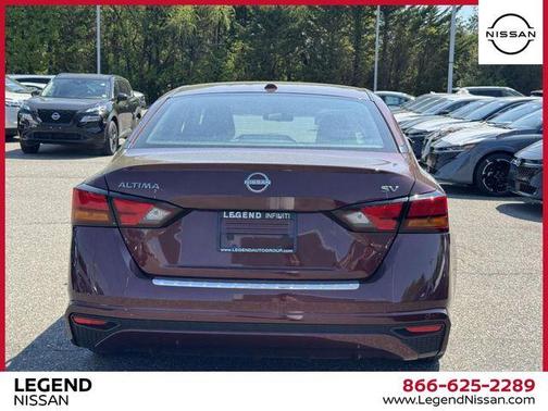 Garnet Pearl 2023 Nissan Altima 2.5 SV