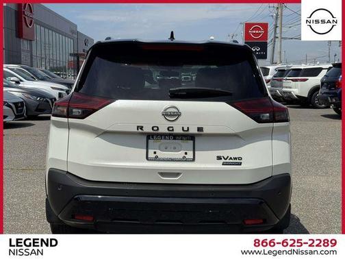 2 Tone White / Black Roof 2023 Nissan Rogue SV