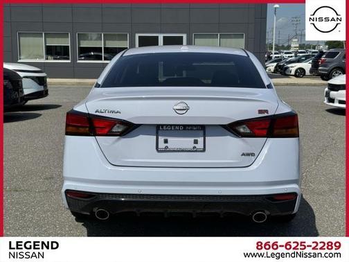2024 Nissan Altima 2.5 SR