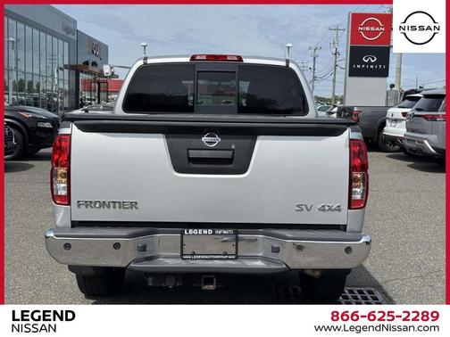 Brilliant Silver 2018 Nissan Frontier SV