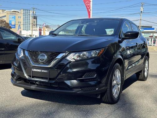 2022 Nissan Rogue Sport S