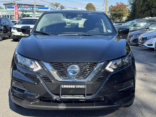2022 Nissan Rogue Sport S