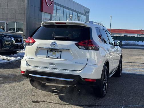 2018 Nissan Rogue SL