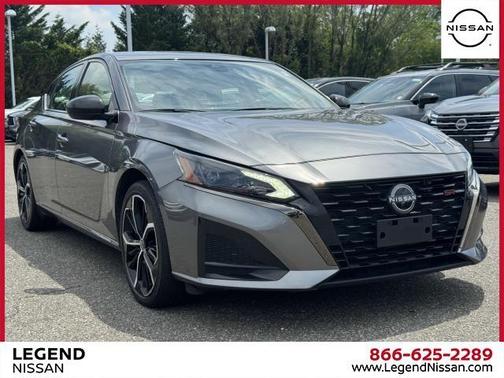 2023 Nissan Altima 2.5 SR