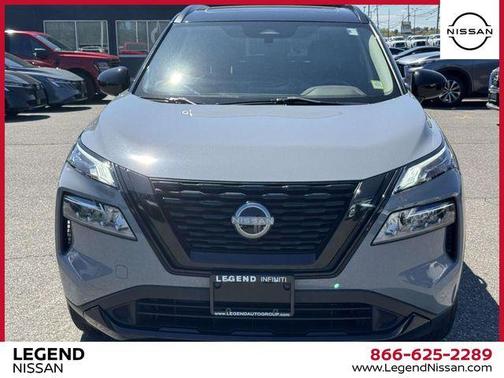 2 Tone Gray / Black Roof 2023 Nissan Rogue SV