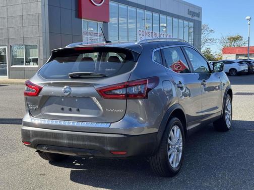 2022 Nissan Rogue Sport SV