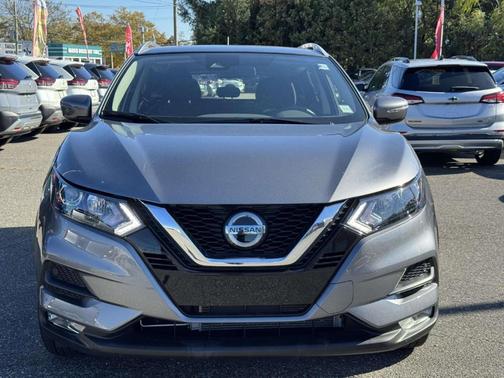 2022 Nissan Rogue Sport SV