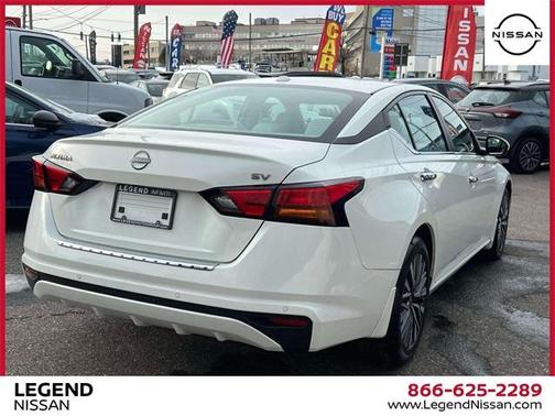 2023 Nissan Altima 2.5 SV