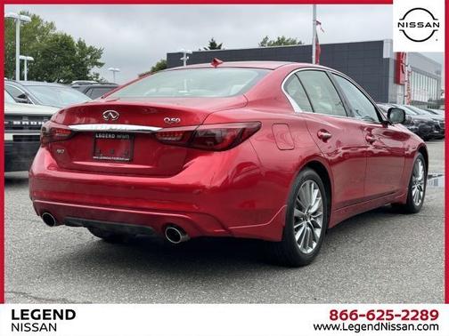 2022 INFINITI Q50 LUXE