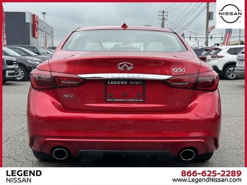 2022 INFINITI Q50 LUXE