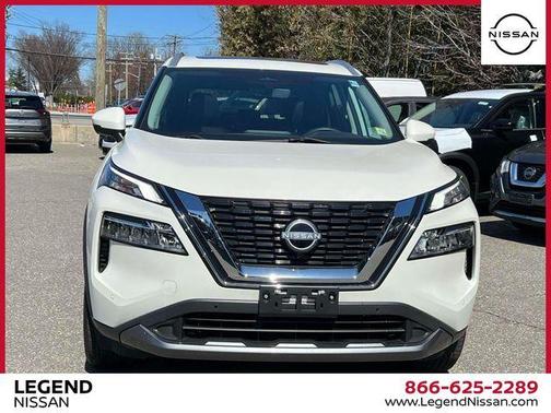 White 2023 Nissan Rogue SL