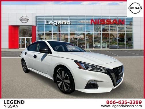 2022 Nissan Altima 2.5 SV
