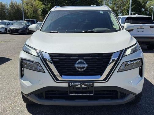 White 2023 Nissan Rogue SV