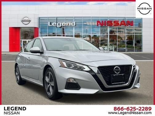 2022 Nissan Altima 2.5 SV