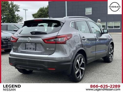 2022 Nissan Rogue Sport SL