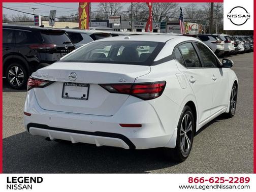 Cloud White 2022 Nissan Sentra SV