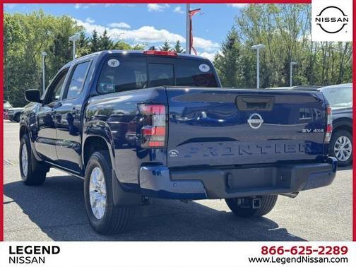 2022 Nissan Frontier SV