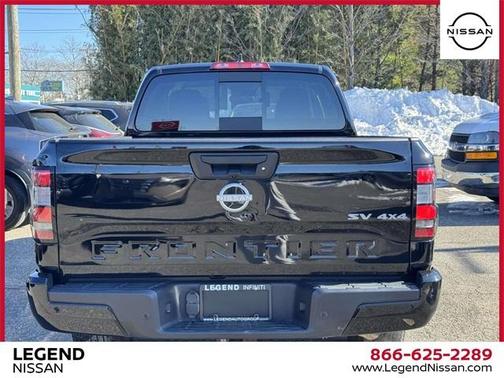 2023 Nissan Frontier SV