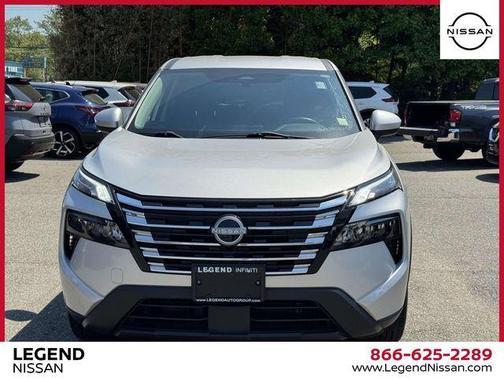 Brilliant Silver Metallic 2024 Nissan Rogue SV