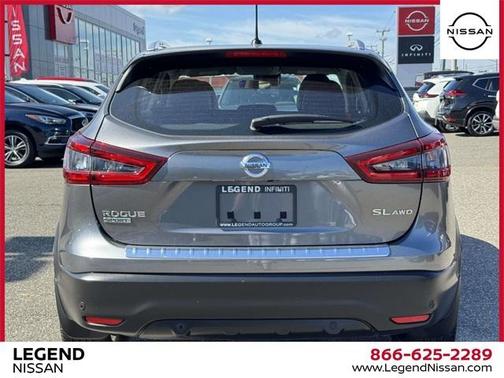 2022 Nissan Rogue Sport SL