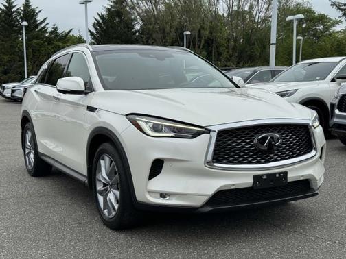 2022 INFINITI QX50 ESSENTIAL