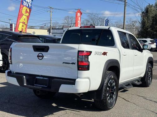 2024 Nissan Frontier PRO-4X