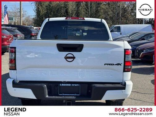 2024 Nissan Frontier PRO-4X