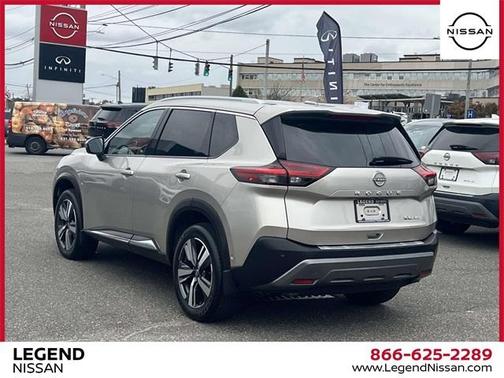 2023 Nissan Rogue SL