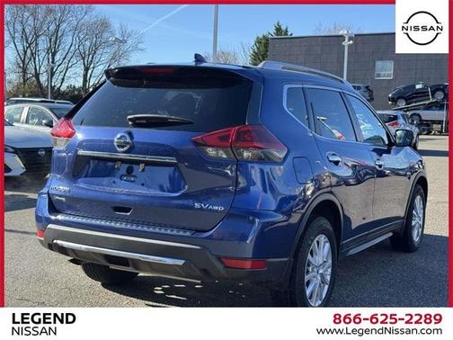 2018 Nissan Rogue SV