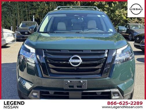 2022 Nissan Pathfinder SL