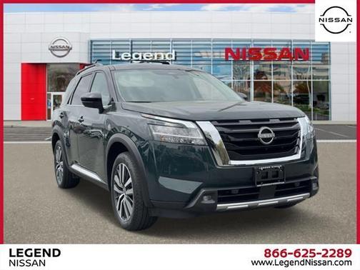 2022 Nissan Pathfinder Platinum
