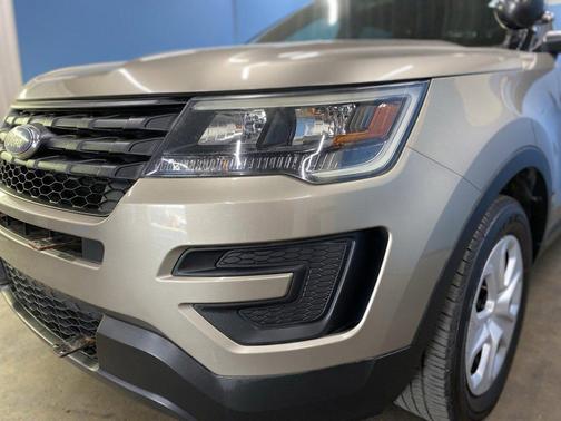 2016 Ford Utility Police Interceptor Base