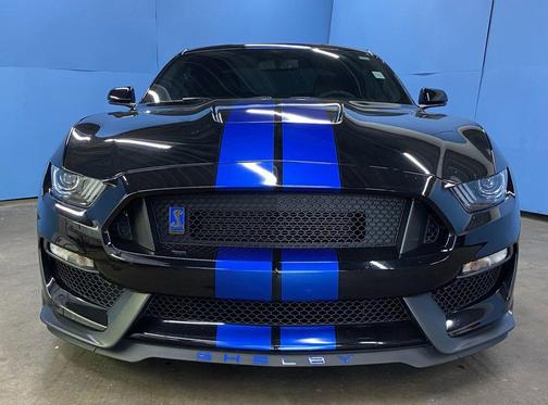 2018 Ford Shelby GT350 Base