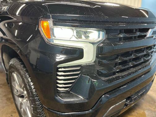 Black 2022 Chevrolet Silverado 1500 RST