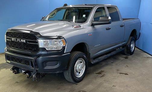 2020 RAM 2500 Tradesman Crew Cab 4X4 6'4' Box