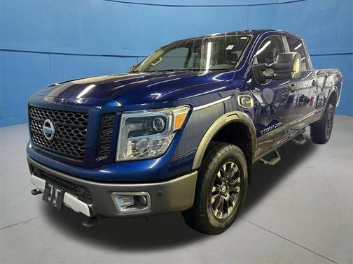 Deep Blue Pearl 2016 Nissan Titan XD PRO-4X