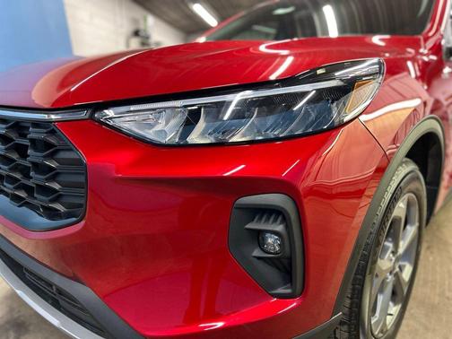 2026 Ford Escape ST-Line Select