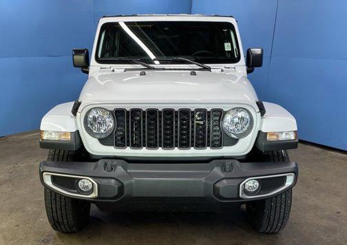 2024 Jeep Gladiator Sport S