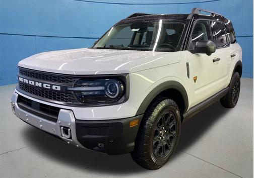 OXFORD WHITE 2025 Ford Bronco Sport Badlands