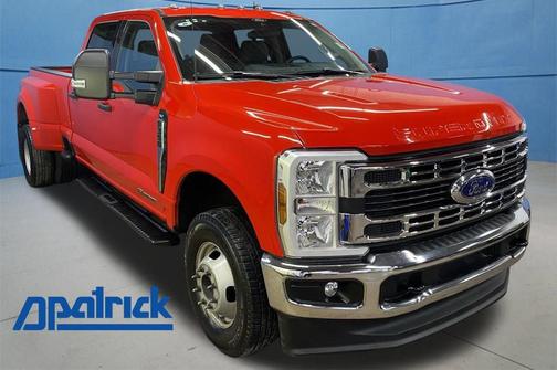 RACE RED 2025 Ford F-350 XLT Truck